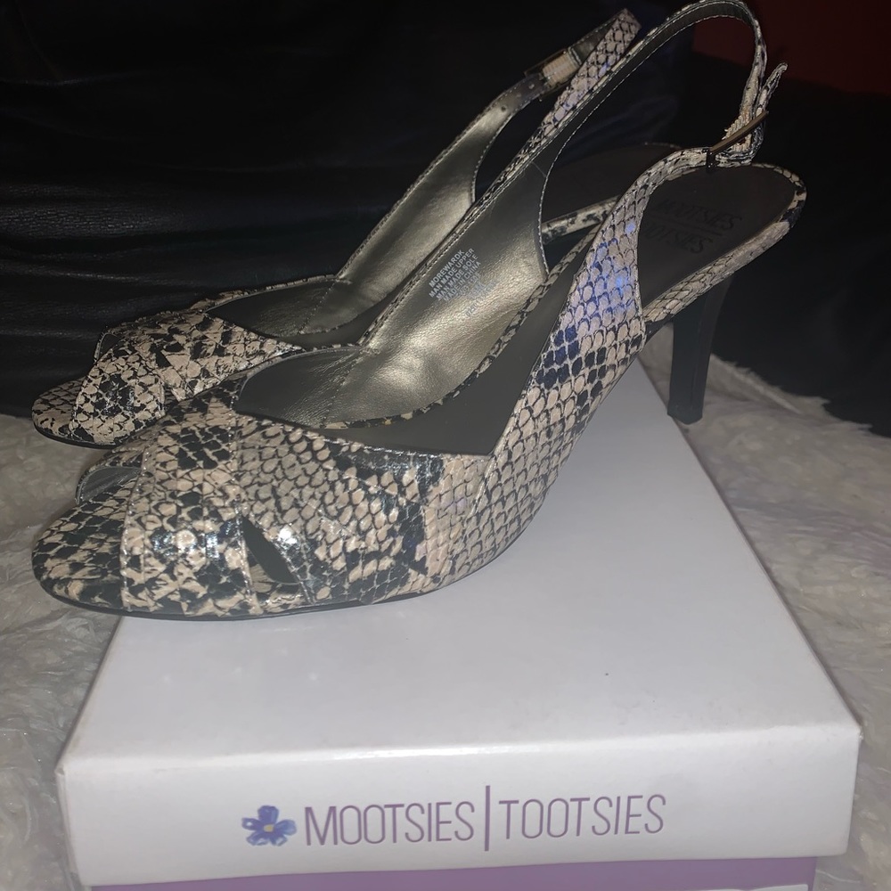 Mootsie’s Tootsie’s snakeskin print sling backs - only worn once!